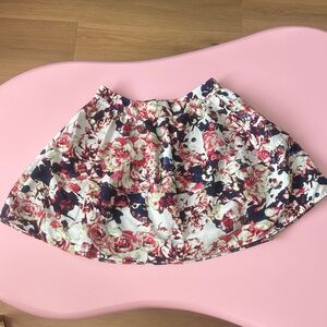 Express digital Floral Print gathered A-Line Skirt in White and Pink